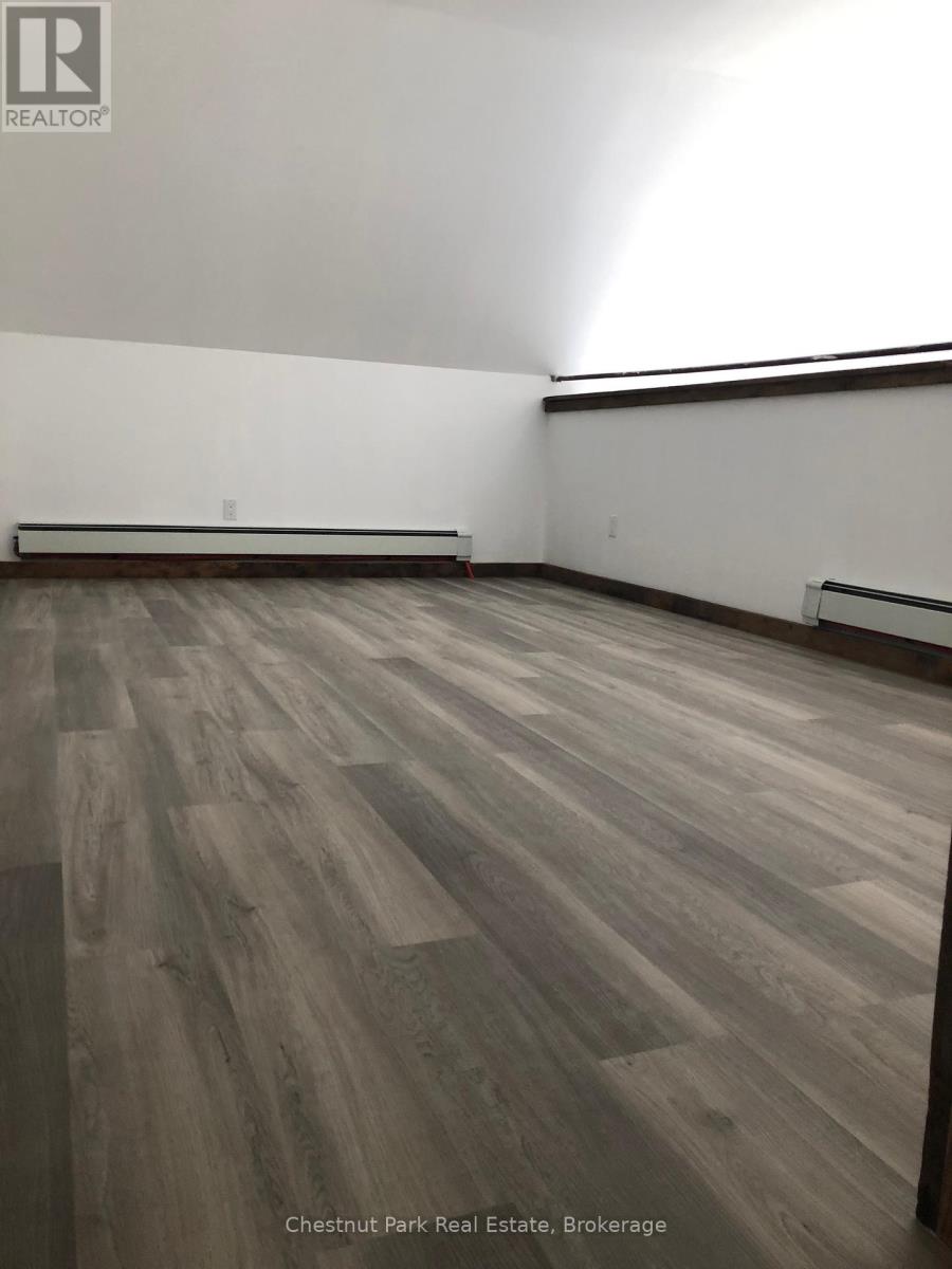 35 Muskoka Road, Georgian Bay, Ontario  P0C 1H0 - Photo 15 - X12362594