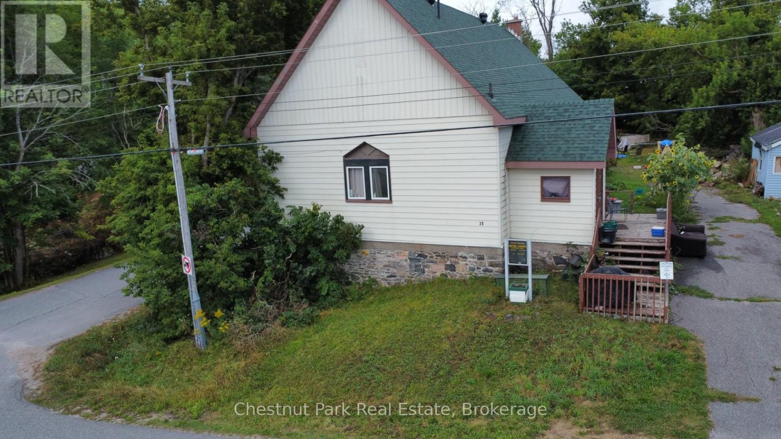 35 Muskoka Road, Georgian Bay, Ontario  P0C 1H0 - Photo 24 - X12362594