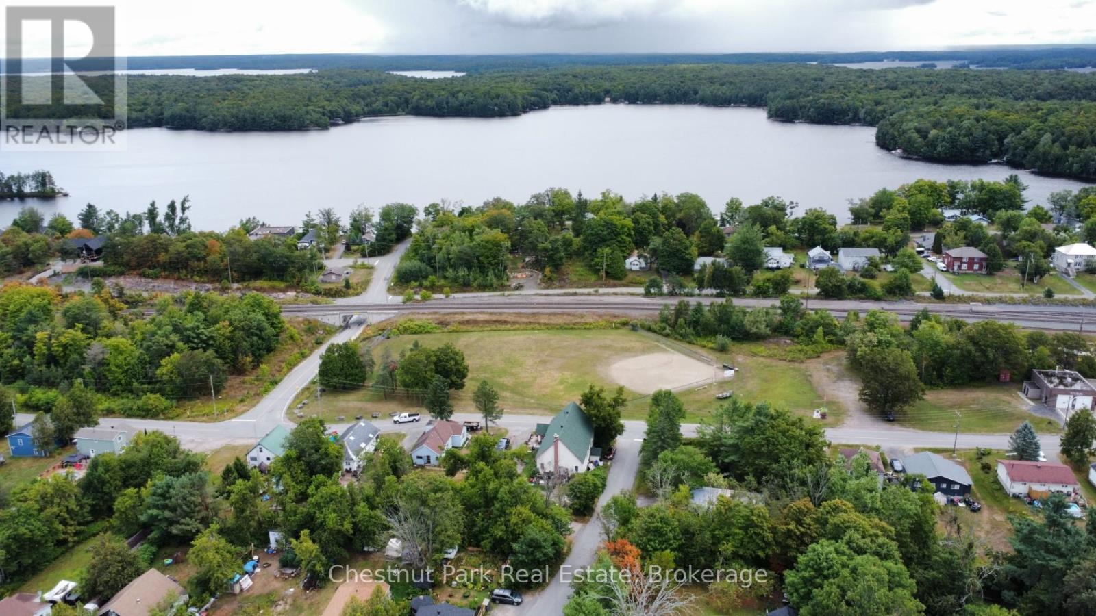 35 Muskoka Road, Georgian Bay, Ontario  P0C 1H0 - Photo 28 - X12362594
