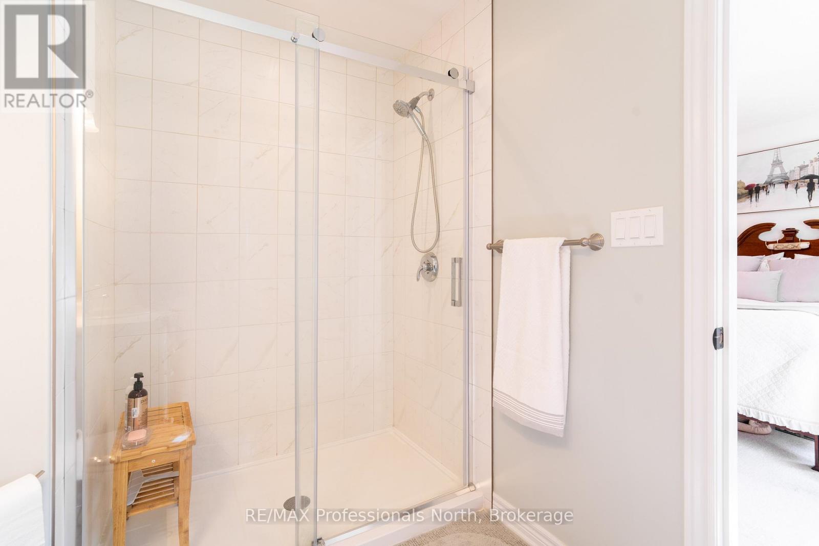 3 Kelsey Madison Court, Huntsville, Ontario  P1H 0E2 - Photo 11 - X12364759