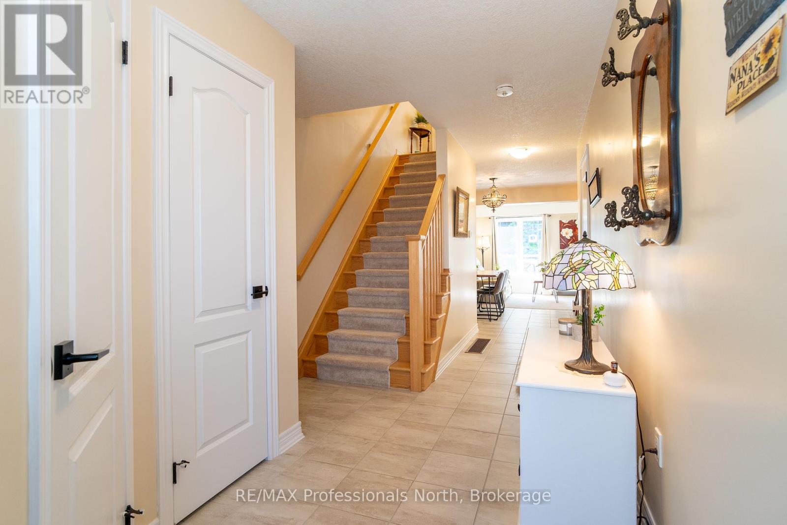 3 Kelsey Madison Court, Huntsville, Ontario  P1H 0E2 - Photo 2 - X12364759