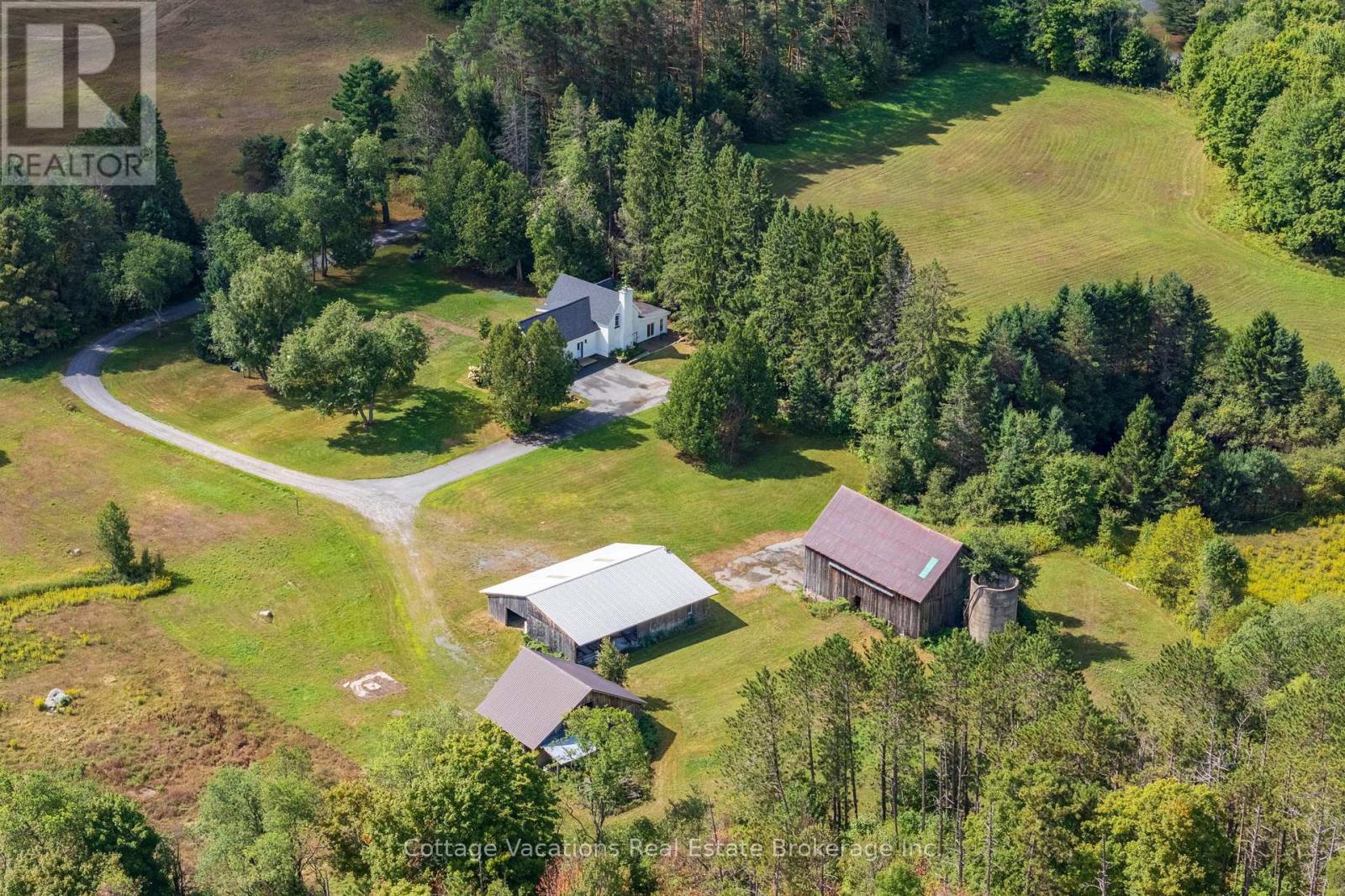 225 Etwell Road, Huntsville, Ontario  P1H 2J2 - Photo 9 - X12368040