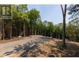 2212 ASPDIN ROAD, Huntsville, Ontario