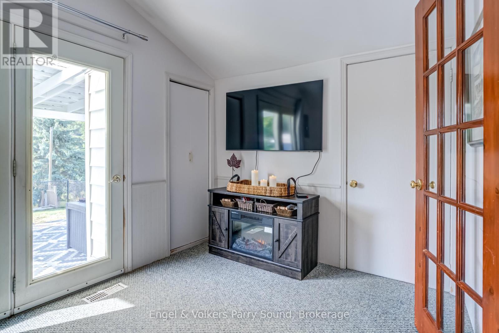 54 River Street, Parry Sound, Ontario  P2A 2T6 - Photo 17 - X12370021