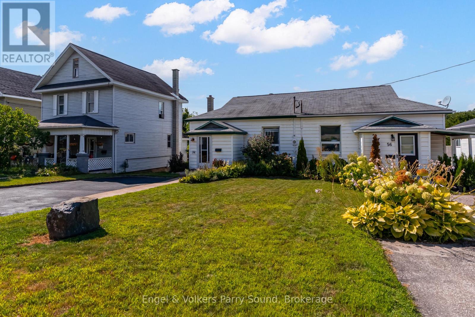 54 River Street, Parry Sound, Ontario  P2A 2T6 - Photo 2 - X12370021