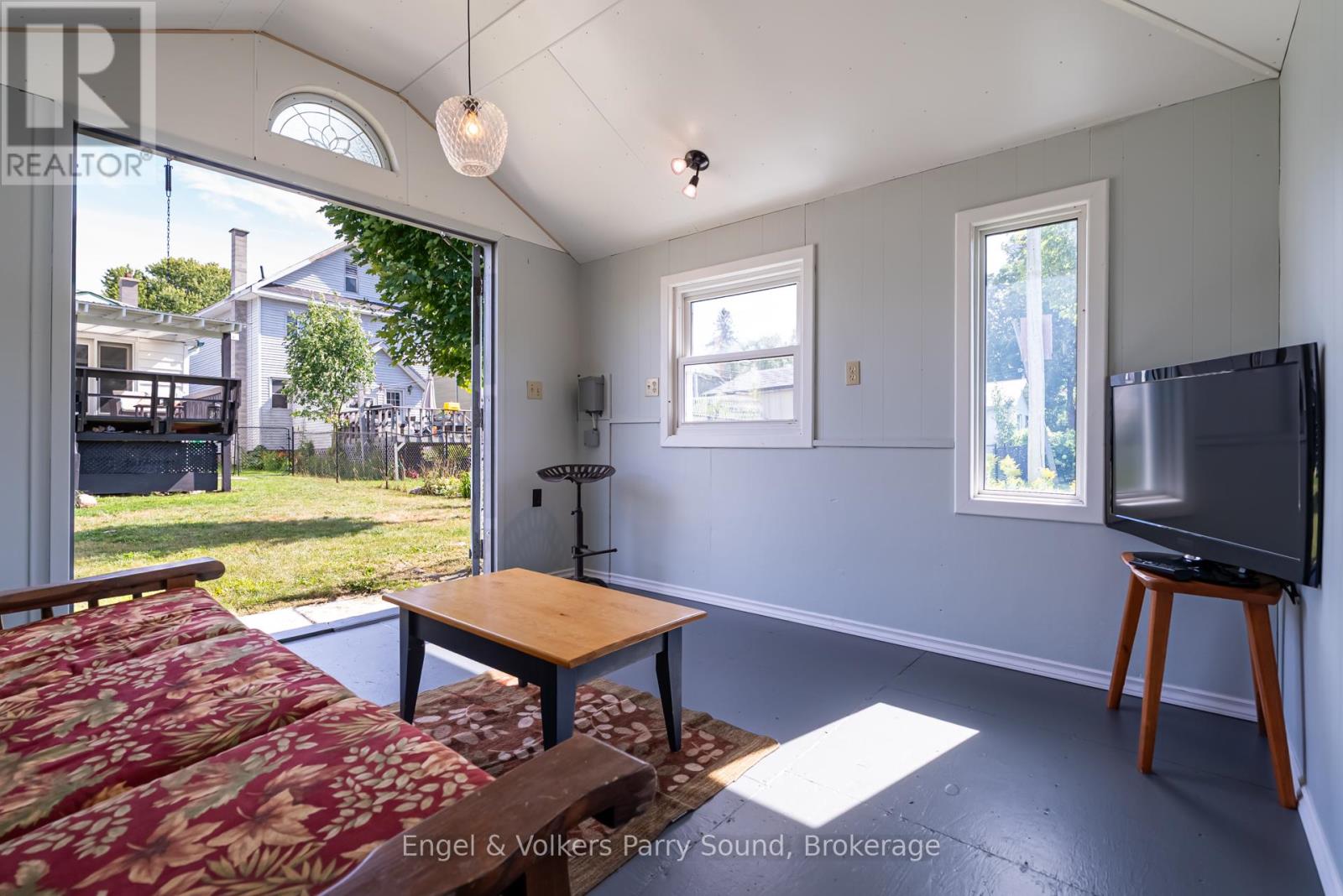 54 River Street, Parry Sound, Ontario  P2A 2T6 - Photo 37 - X12370021