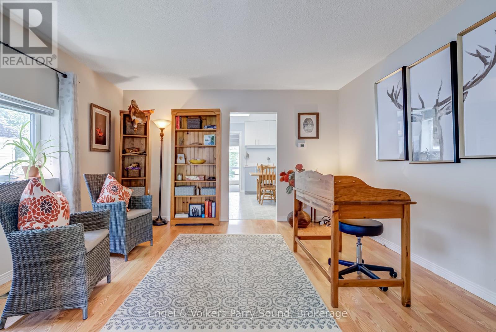 54 River Street, Parry Sound, Ontario  P2A 2T6 - Photo 6 - X12370021