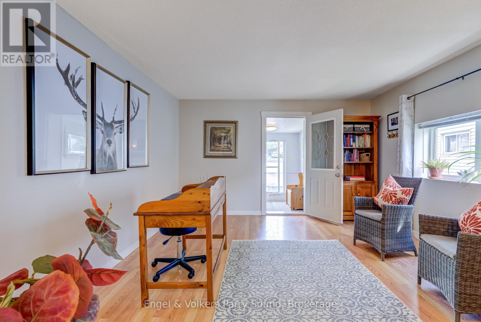 54 River Street, Parry Sound, Ontario  P2A 2T6 - Photo 9 - X12370021