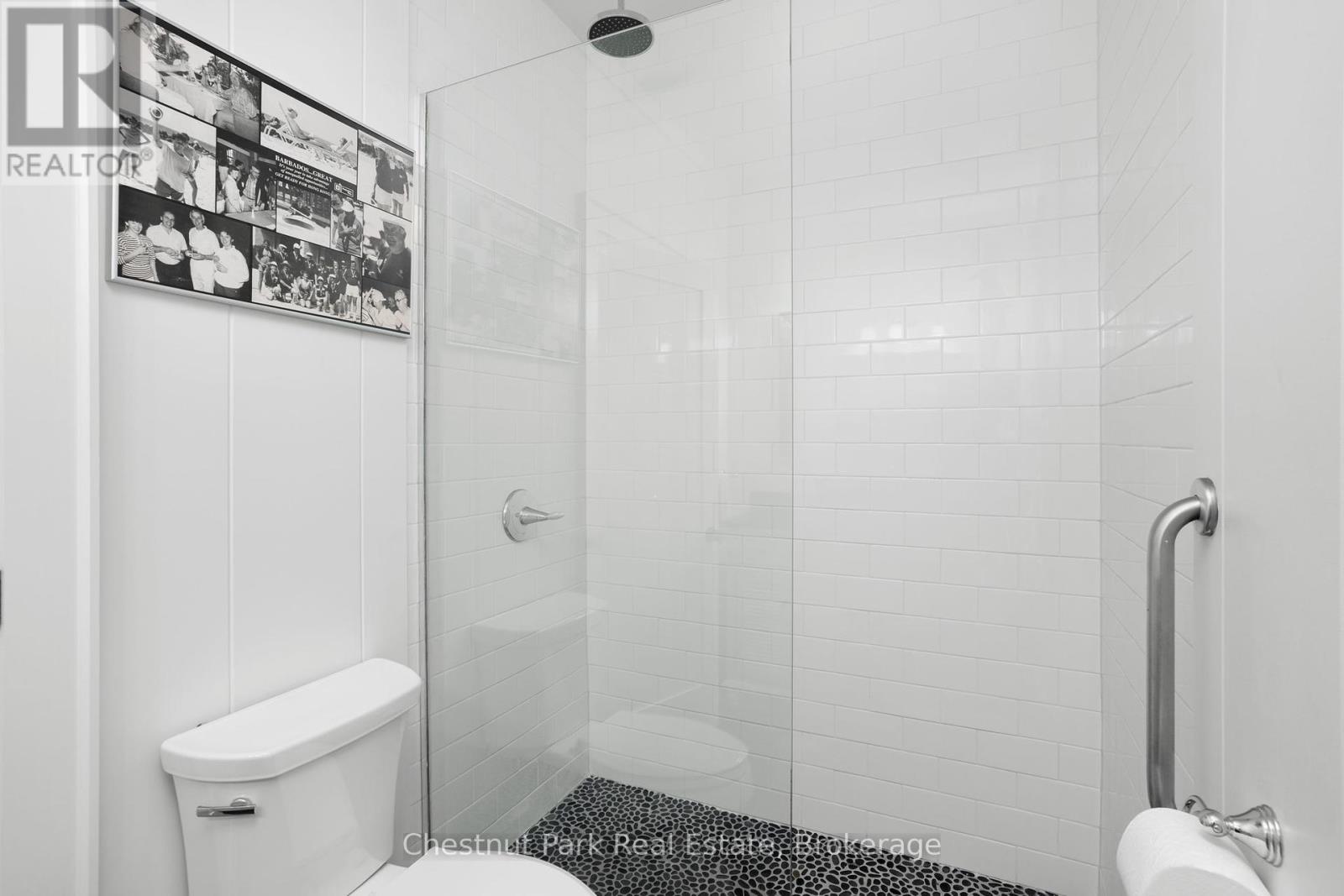 1026 3300 Road, Gravenhurst, Ontario  P1P 1R2 - Photo 14 - X12370191