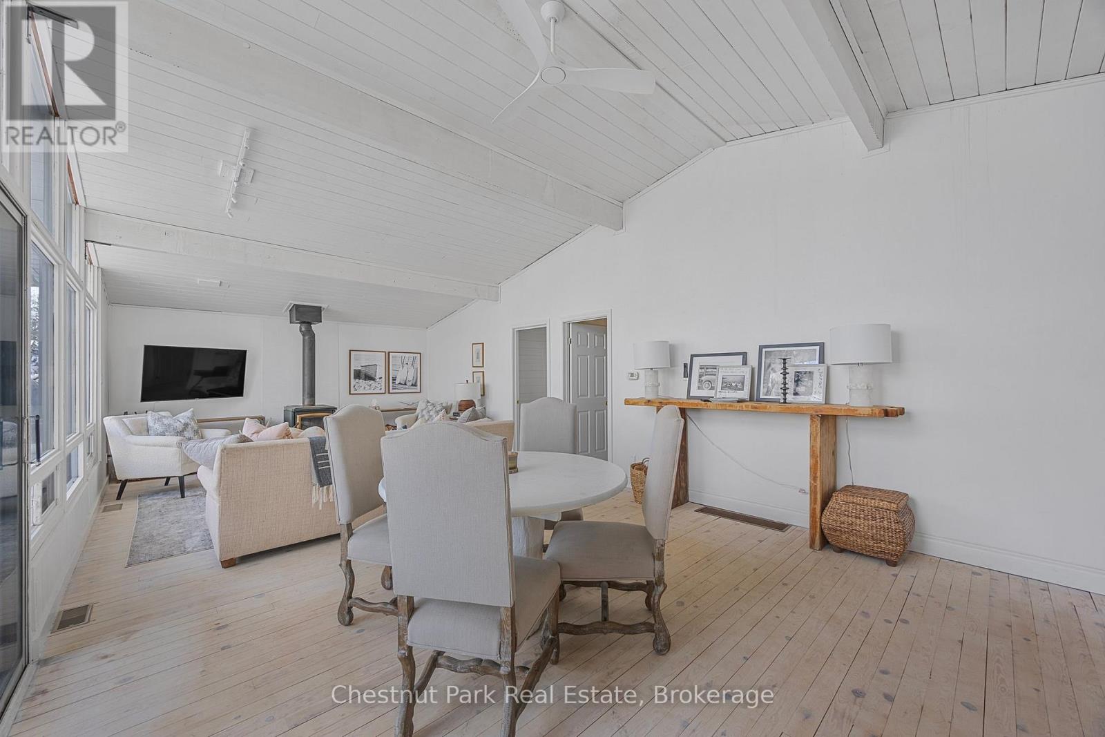 1019 Old Bala Road, Muskoka Lakes, Ontario  P0C 1A0 - Photo 13 - X12370883