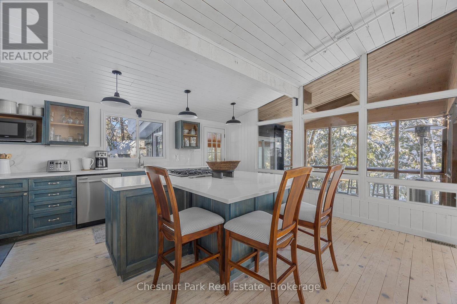 1019 Old Bala Road, Muskoka Lakes, Ontario  P0C 1A0 - Photo 4 - X12370883