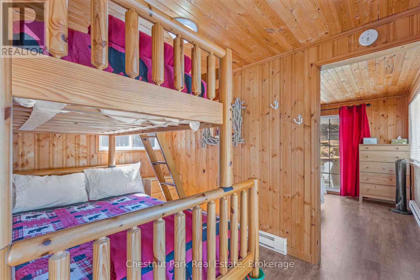 1017 Dark Bay Road, Muskoka Lakes, Ontario  P0C 1A0 - Photo 14 - X12370948