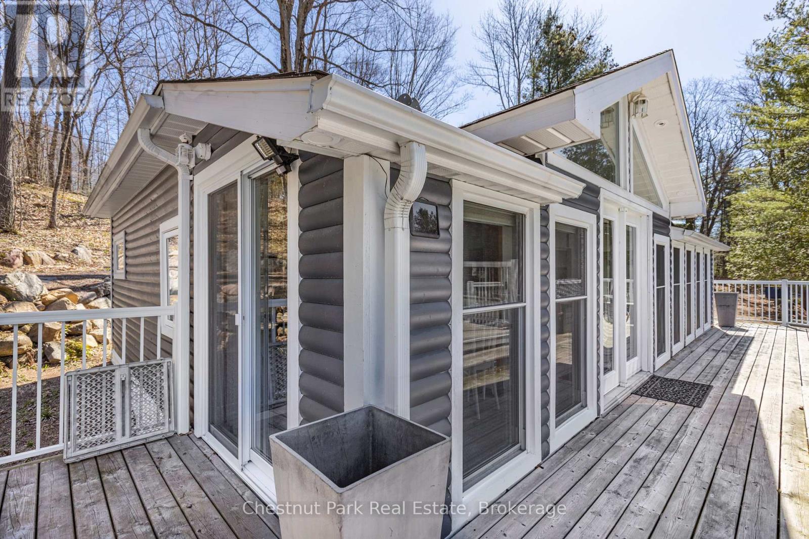 1017 Dark Bay Road, Muskoka Lakes, Ontario  P0C 1A0 - Photo 23 - X12370948