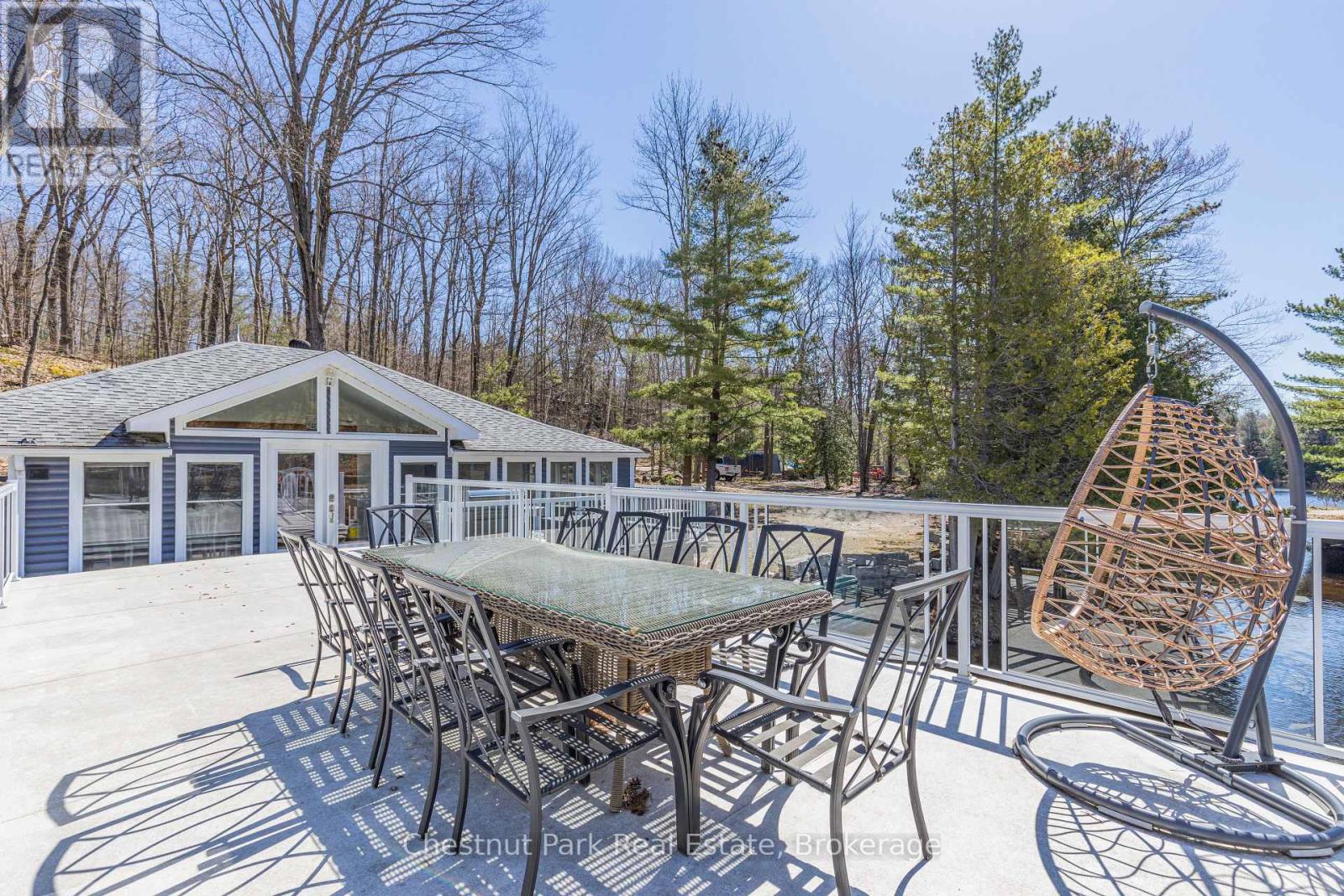 1017 Dark Bay Road, Muskoka Lakes, Ontario  P0C 1A0 - Photo 25 - X12370948