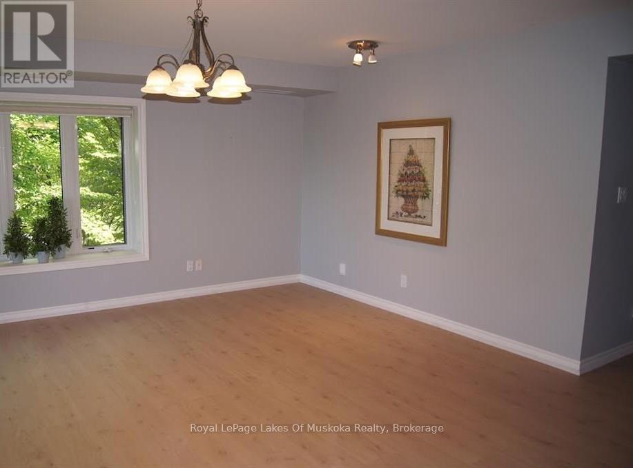 301 - 24 Dairy Lane, Huntsville, Ontario  P1H 0A4 - Photo 13 - X12372231