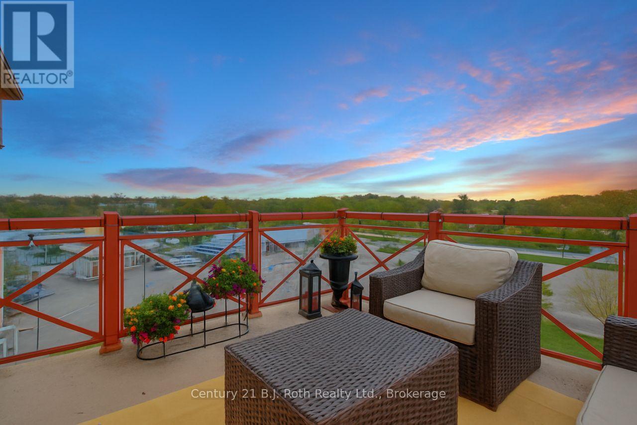 507 - 110 Steamship Bay Road, Gravenhurst, Ontario  P1P 1Z9 - Photo 1 - X12372651