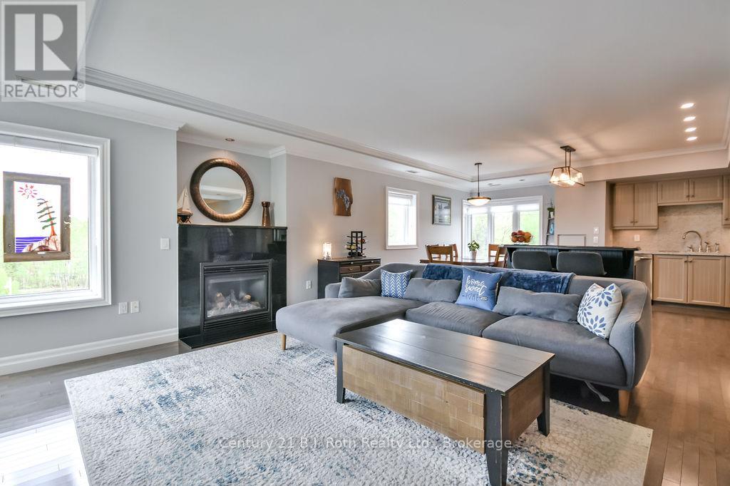 507 - 110 Steamship Bay Road, Gravenhurst, Ontario  P1P 1Z9 - Photo 15 - X12372651