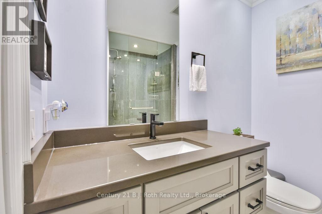 507 - 110 Steamship Bay Road, Gravenhurst, Ontario  P1P 1Z9 - Photo 29 - X12372651