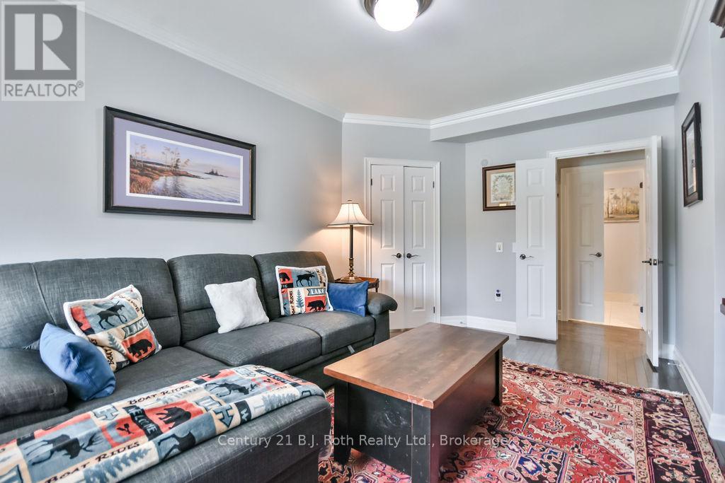 507 - 110 Steamship Bay Road, Gravenhurst, Ontario  P1P 1Z9 - Photo 32 - X12372651