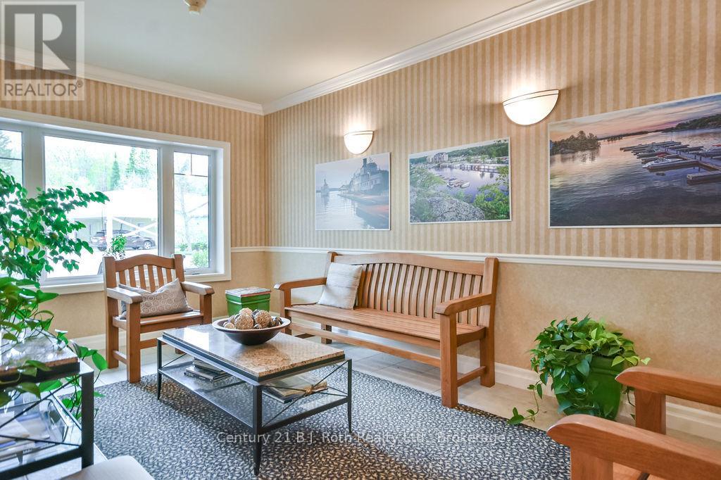 507 - 110 Steamship Bay Road, Gravenhurst, Ontario  P1P 1Z9 - Photo 7 - X12372651