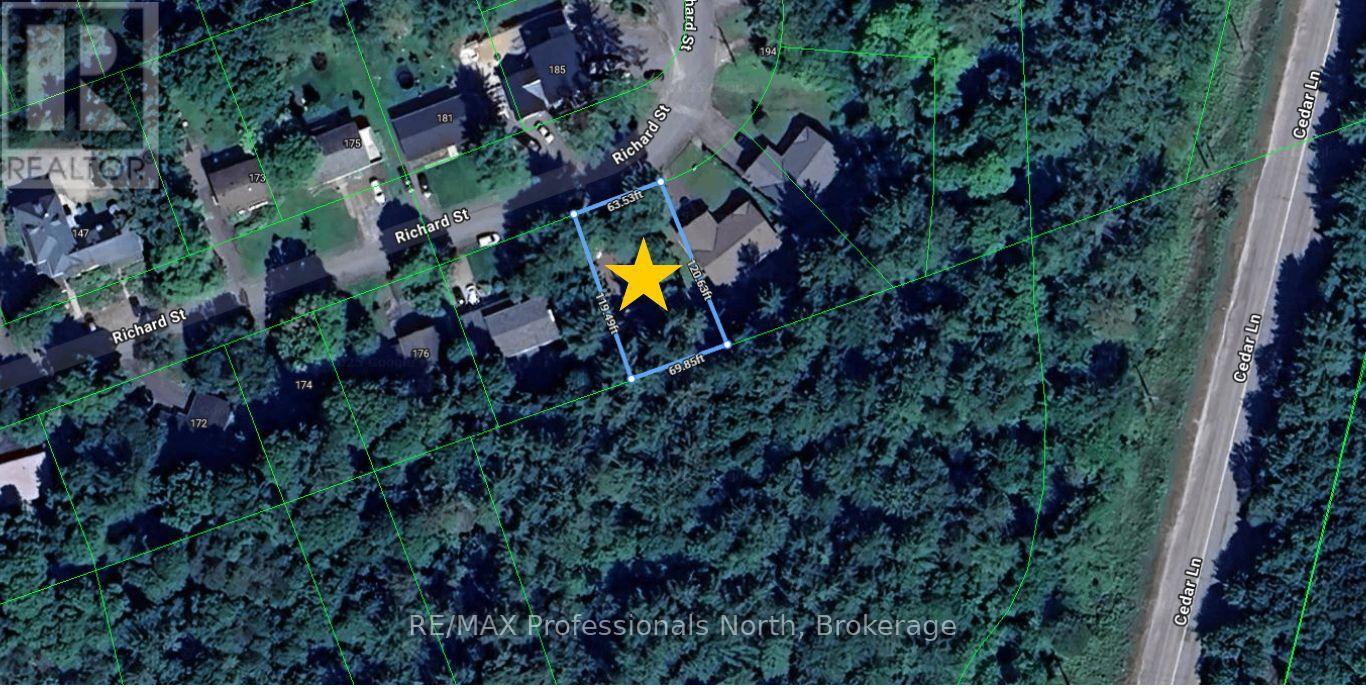 184 Richard Street, Bracebridge, Ontario  P1L 1J3 - Photo 4 - X12375335