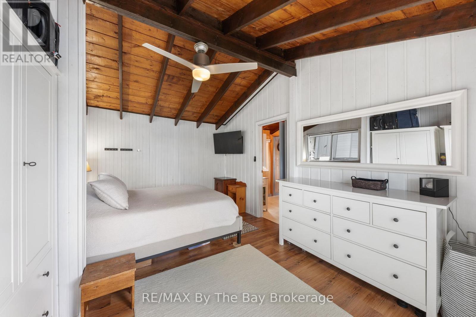 18588 Georgian Bay Shore, Georgian Bay, Ontario  P0E 1E0 - Photo 14 - X12376453