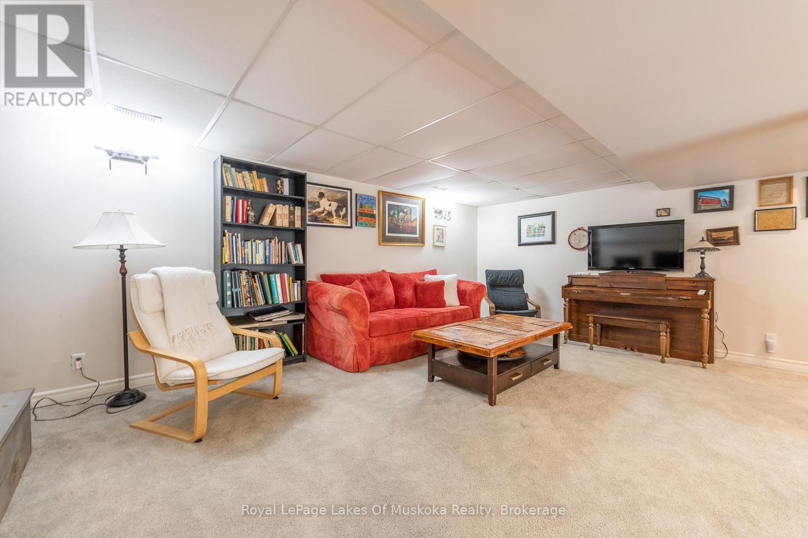 1588 Skyline Drive, Huntsville, Ontario  P1H 1A5 - Photo 24 - X12376490