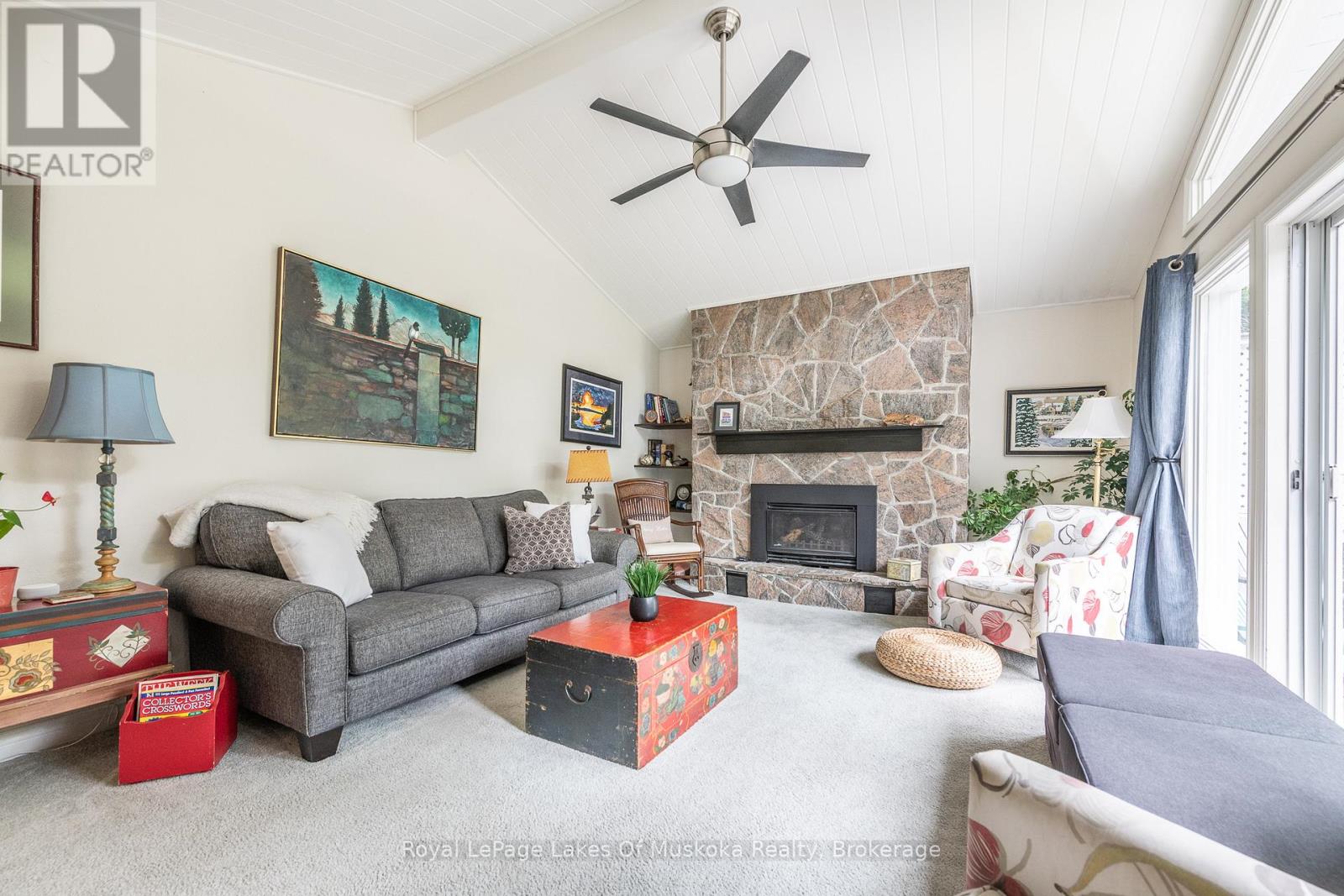 1588 Skyline Drive, Huntsville, Ontario  P1H 1A5 - Photo 6 - X12376490