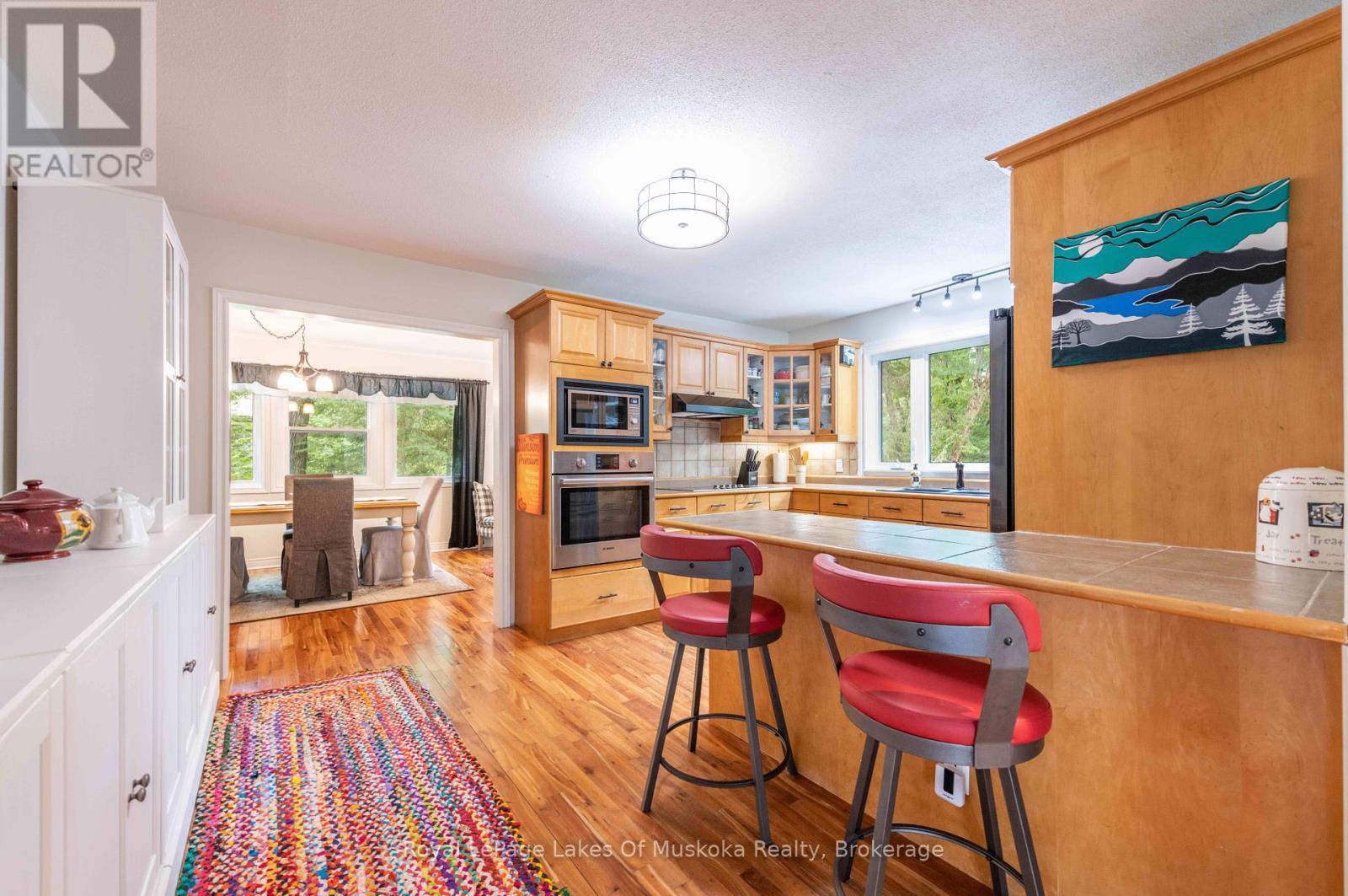 1588 Skyline Drive, Huntsville, Ontario  P1H 1A5 - Photo 7 - X12376490