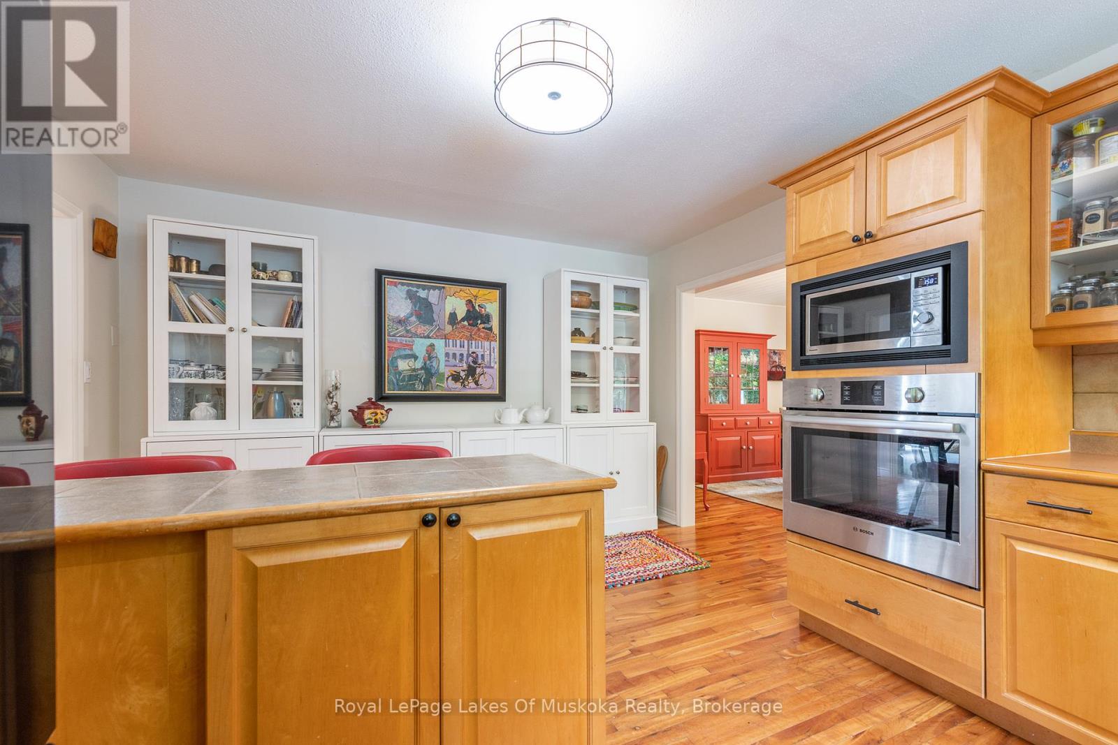 1588 Skyline Drive, Huntsville, Ontario  P1H 1A5 - Photo 9 - X12376490