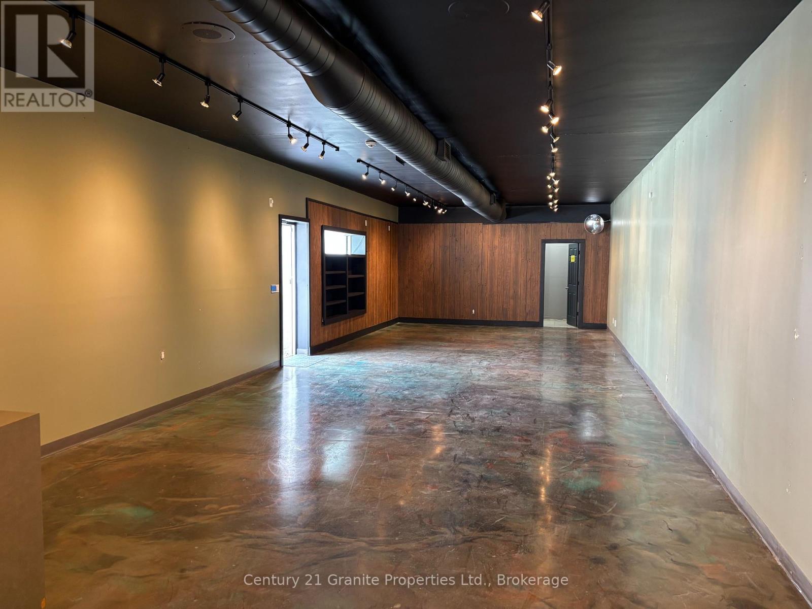 18 John Street, Huntsville, Ontario  P1H 1H2 - Photo 6 - X12376655