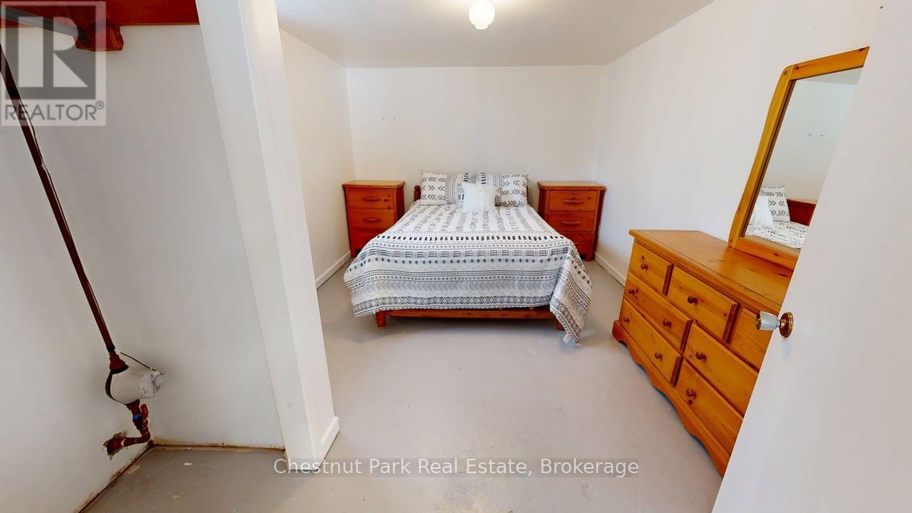 381 High Street, Georgian Bay, Ontario  P0C 1H0 - Photo 11 - X12376665