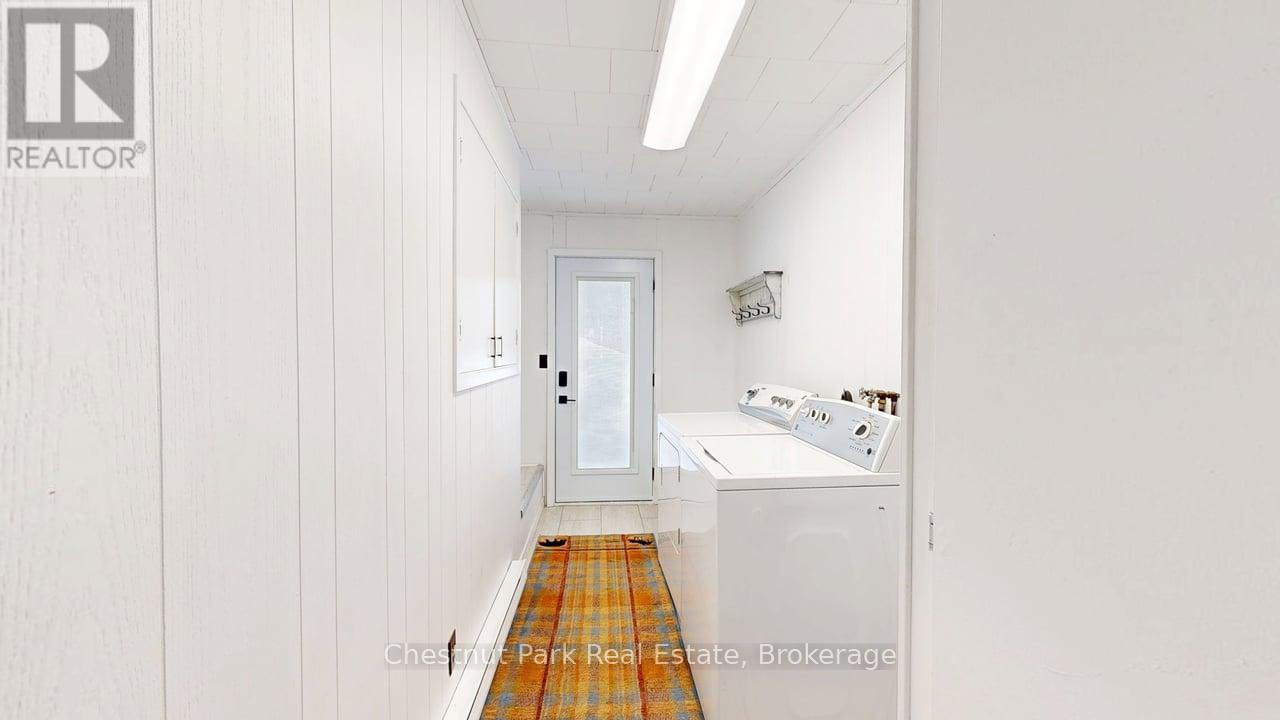 381 High Street, Georgian Bay, Ontario  P0C 1H0 - Photo 9 - X12376665