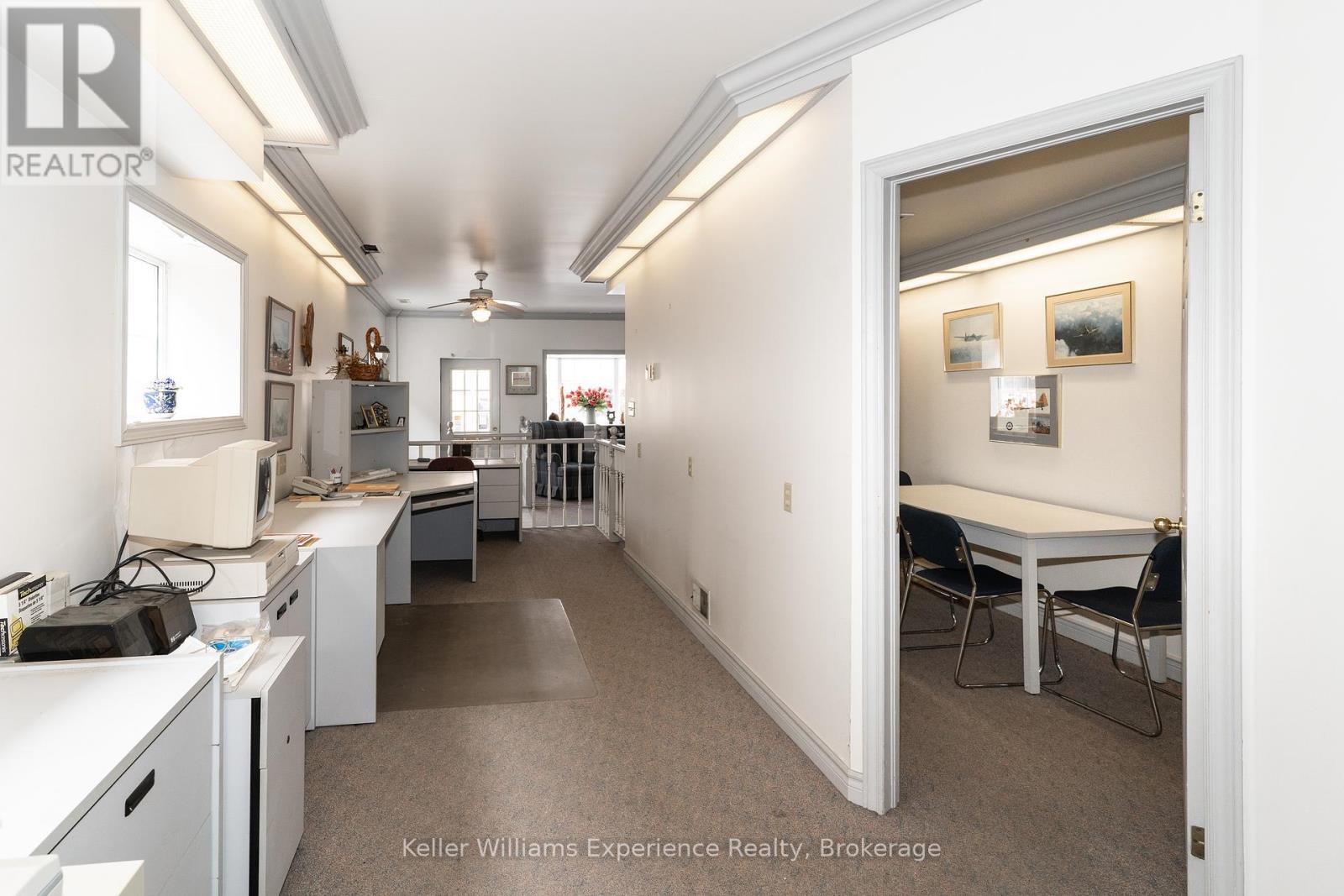 9 Main Street W, Huntsville, Ontario  P1H 2C5 - Photo 11 - X12376842