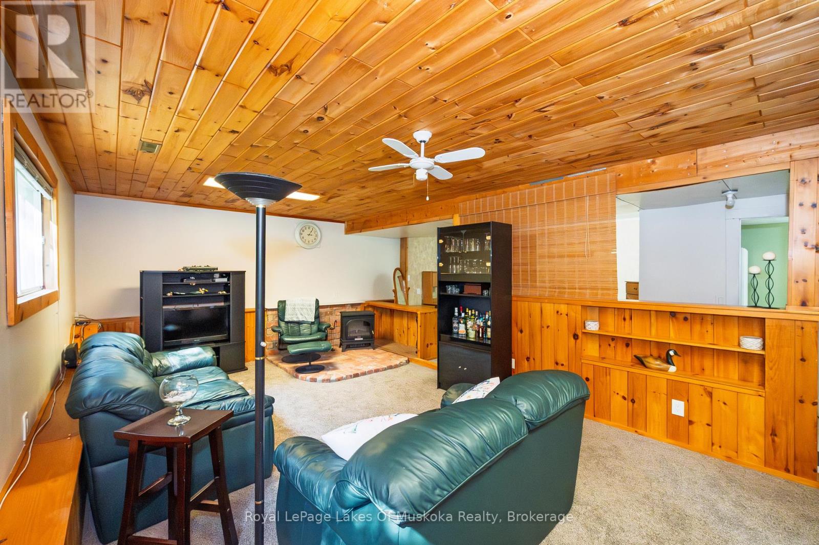 779 Old Muskoka Road, Huntsville, Ontario  P0B 1M0 - Photo 13 - X12378217