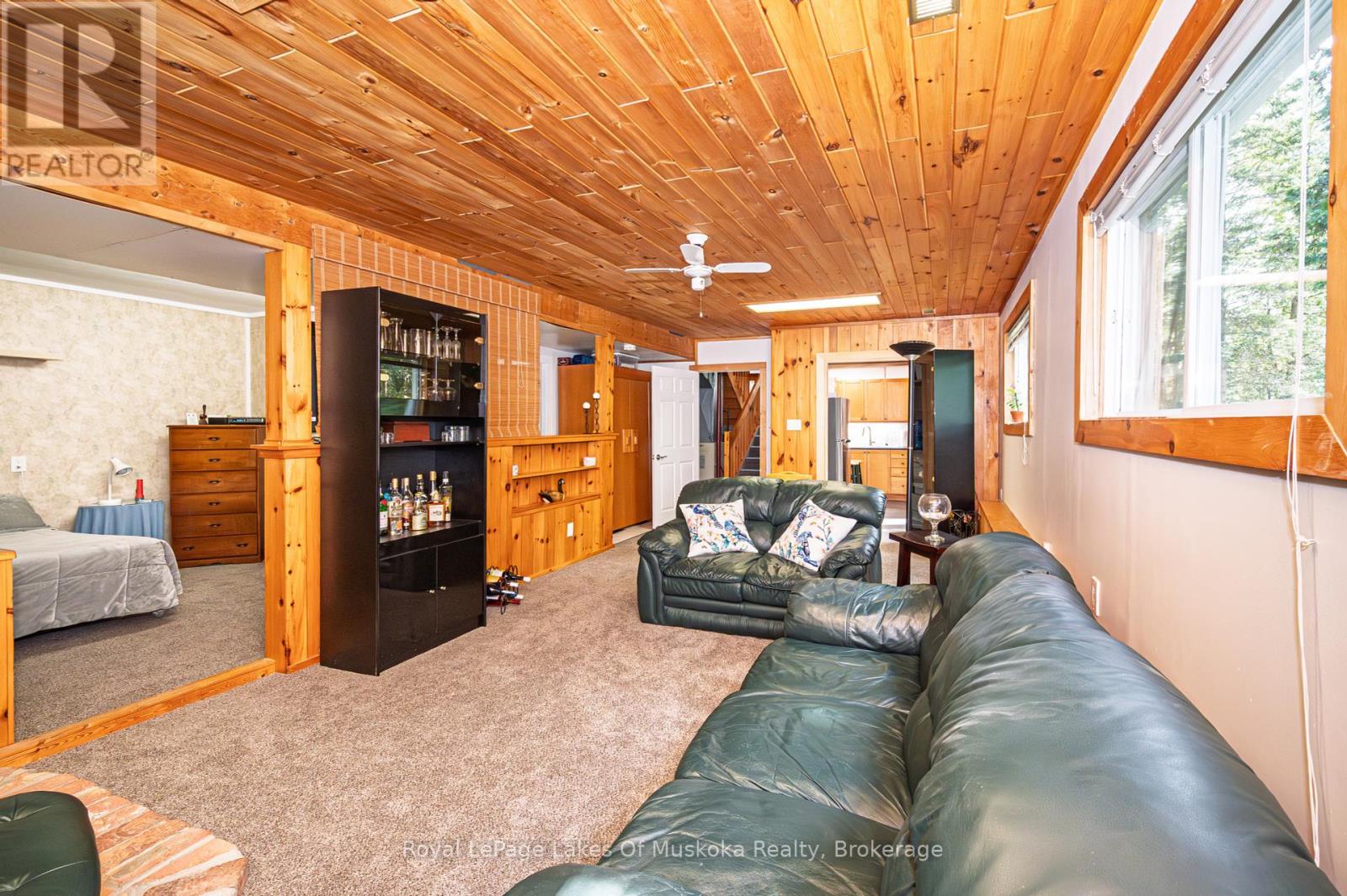 779 Old Muskoka Road, Huntsville, Ontario  P0B 1M0 - Photo 14 - X12378217