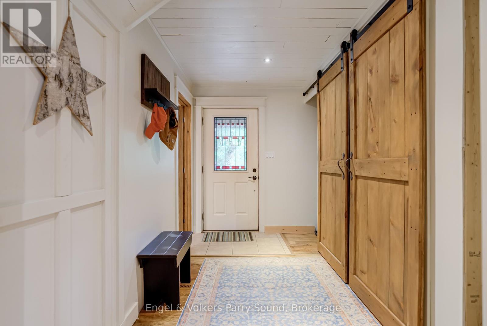 6 Little Beaver Boulevard, Seguin, Ontario  P2A 2W8 - Photo 8 - X12378318