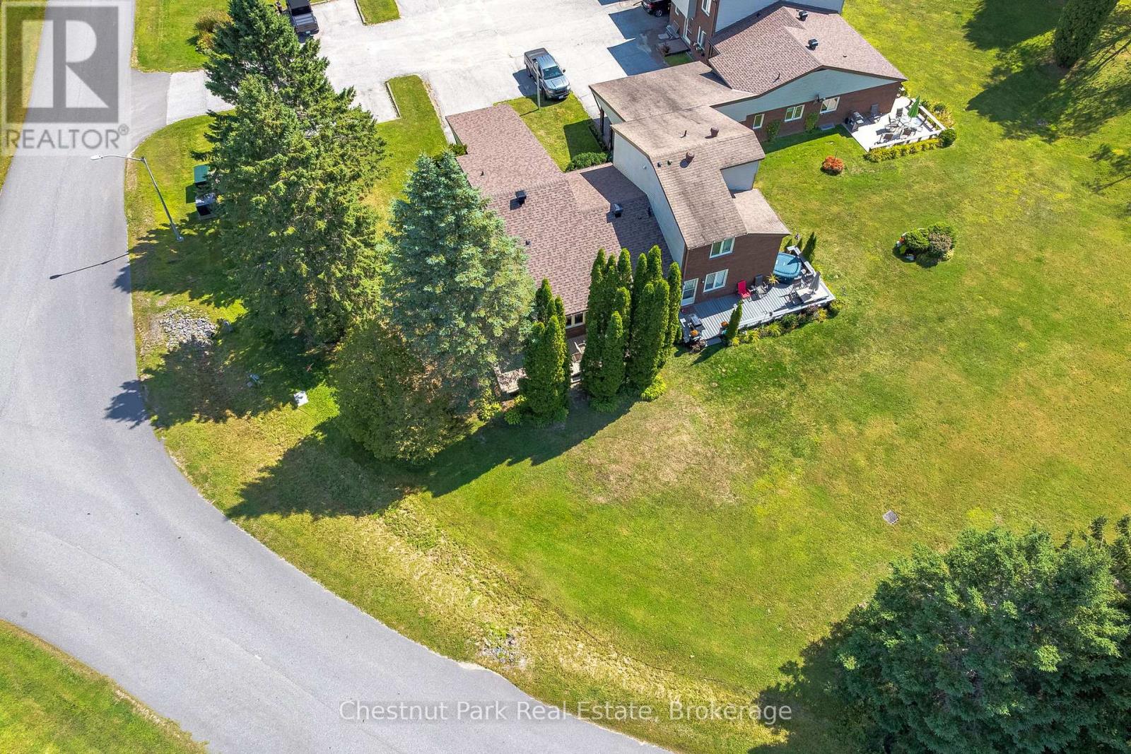 8 - 15 Golf Course Road, Bracebridge, Ontario  P1L 1M7 - Photo 32 - X12380861