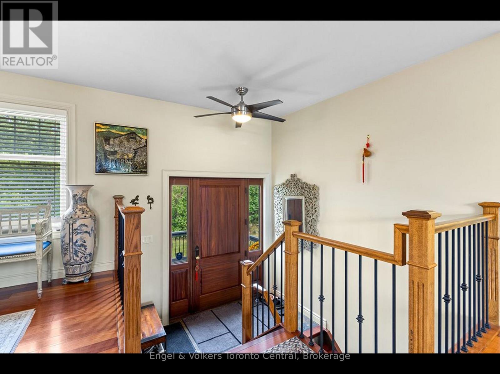 9 Osprey Way, Georgian Bay, Ontario  L0K 1S0 - Photo 6 - X12381413