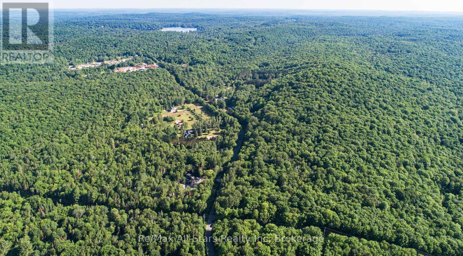 A Tally Ho Winter Park Road, Lake Of Bays, Ontario  P1H 2J6 - Photo 18 - X12382112
