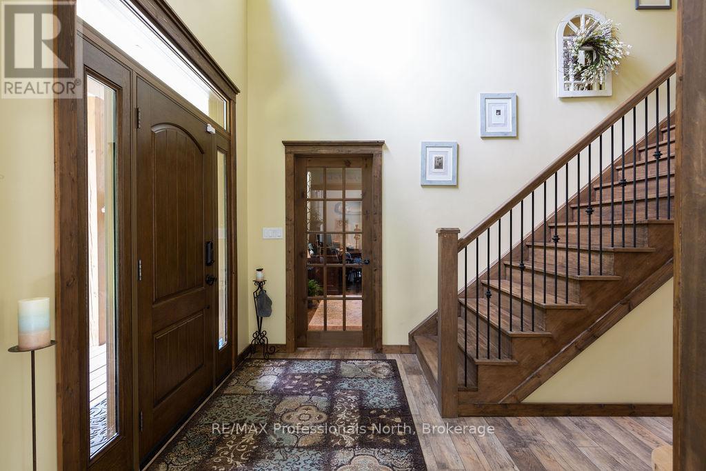 427 Skyhills Road, Huntsville, Ontario  P1H 2N5 - Photo 15 - X12382775