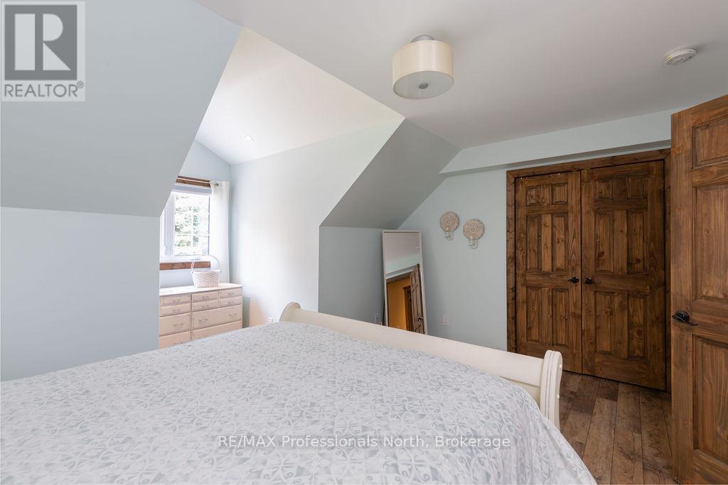 427 Skyhills Road, Huntsville, Ontario  P1H 2N5 - Photo 22 - X12382775