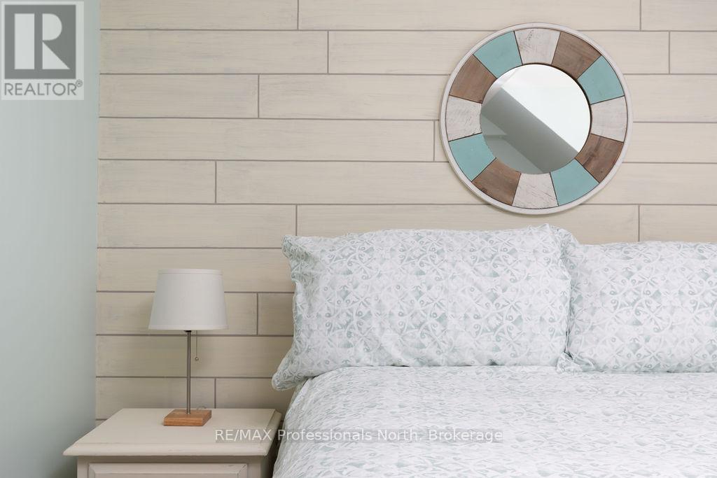 427 Skyhills Road, Huntsville, Ontario  P1H 2N5 - Photo 23 - X12382775