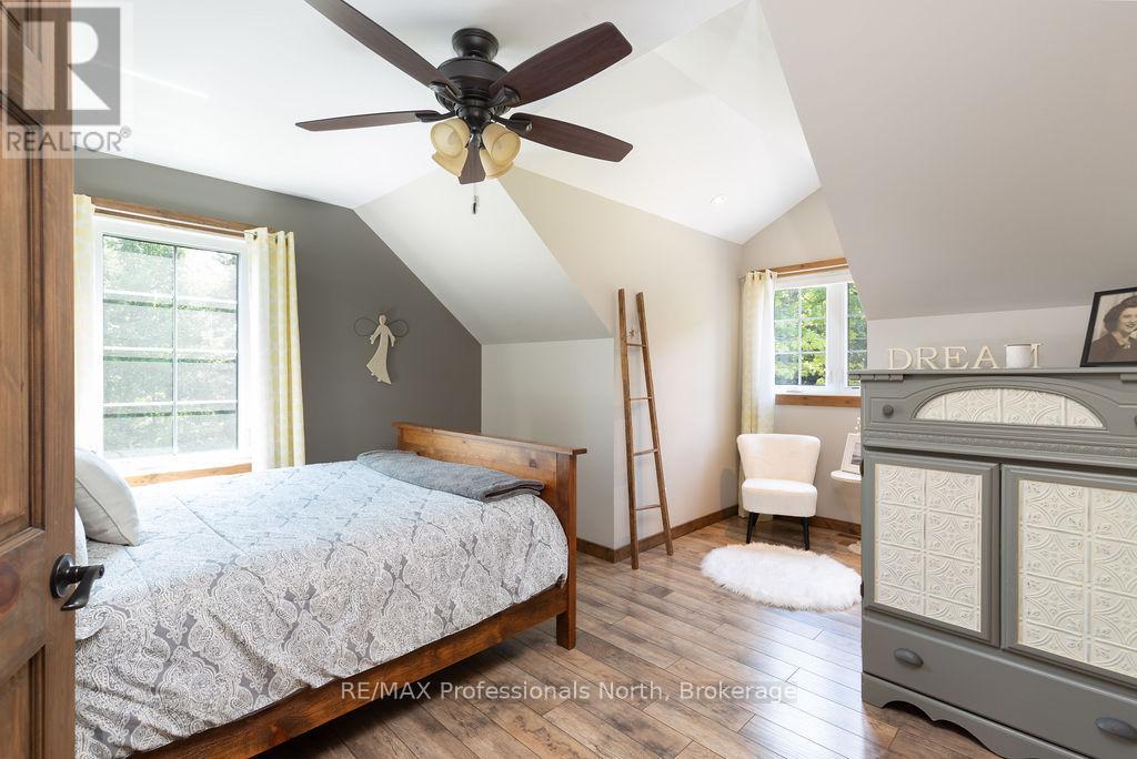 427 Skyhills Road, Huntsville, Ontario  P1H 2N5 - Photo 26 - X12382775