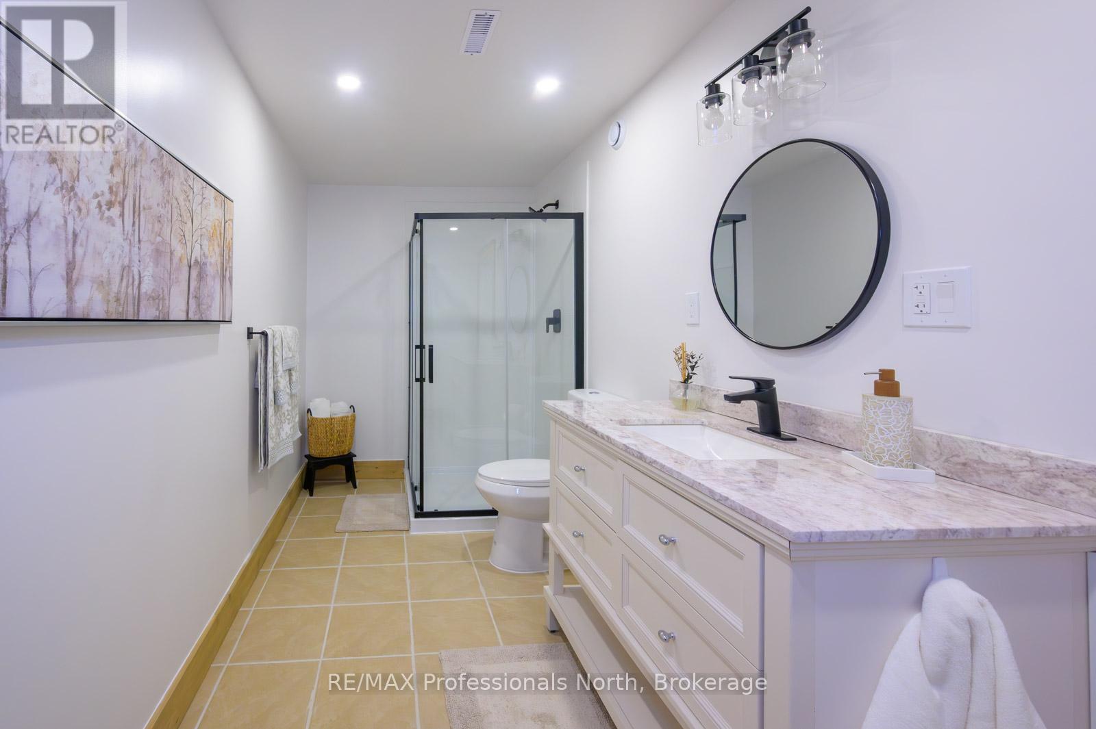 427 Skyhills Road, Huntsville, Ontario  P1H 2N5 - Photo 32 - X12382775