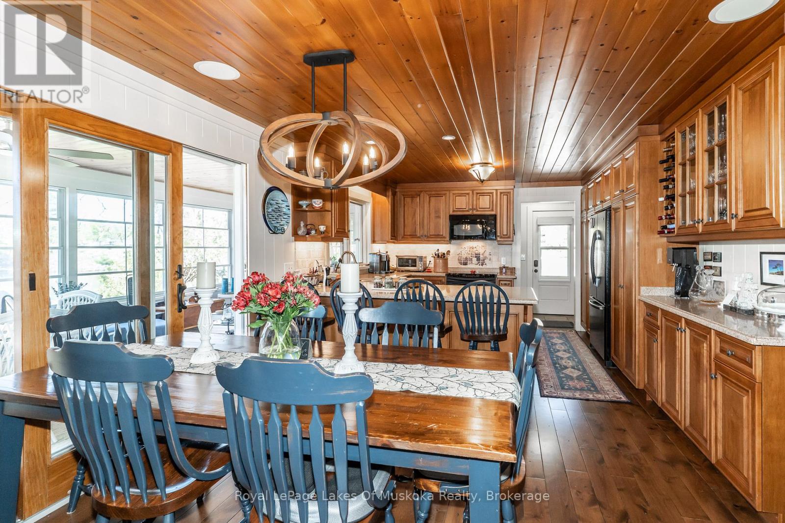 4 - 1027 Old Bridge Road, Muskoka Lakes, Ontario  P0B 1J0 - Photo 19 - X12383043