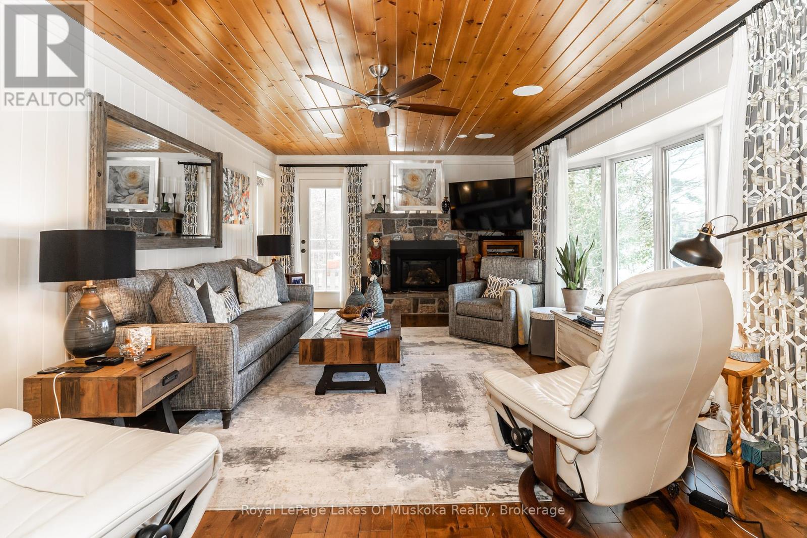 4 - 1027 Old Bridge Road, Muskoka Lakes, Ontario  P0B 1J0 - Photo 20 - X12383043