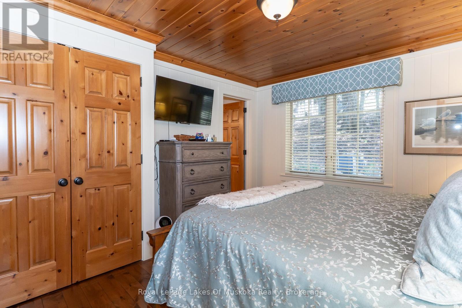 4 - 1027 Old Bridge Road, Muskoka Lakes, Ontario  P0B 1J0 - Photo 25 - X12383043