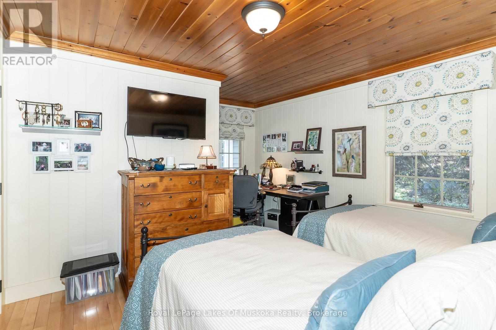 4 - 1027 Old Bridge Road, Muskoka Lakes, Ontario  P0B 1J0 - Photo 27 - X12383043