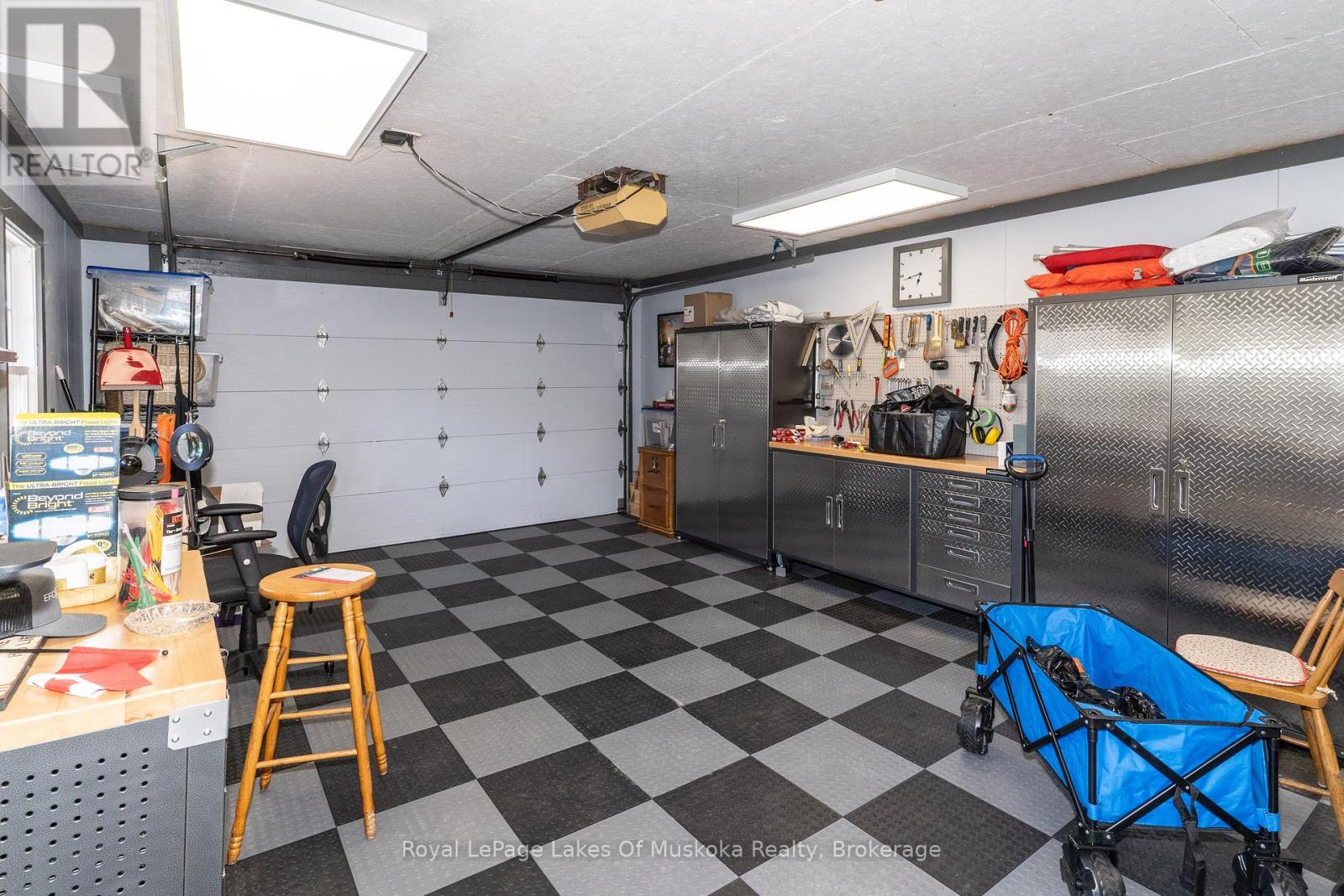 4 - 1027 Old Bridge Road, Muskoka Lakes, Ontario  P0B 1J0 - Photo 32 - X12383043